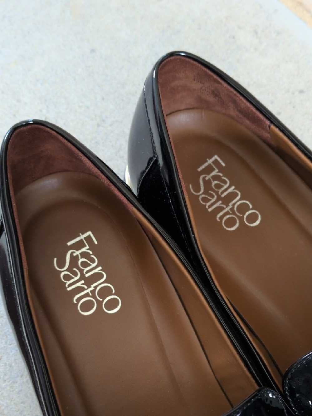 FRANCO SARTO I Faux Black Patent Leather Franco Carolynn Tassel Loafer Shoes, 10 - Picture 7 of 14